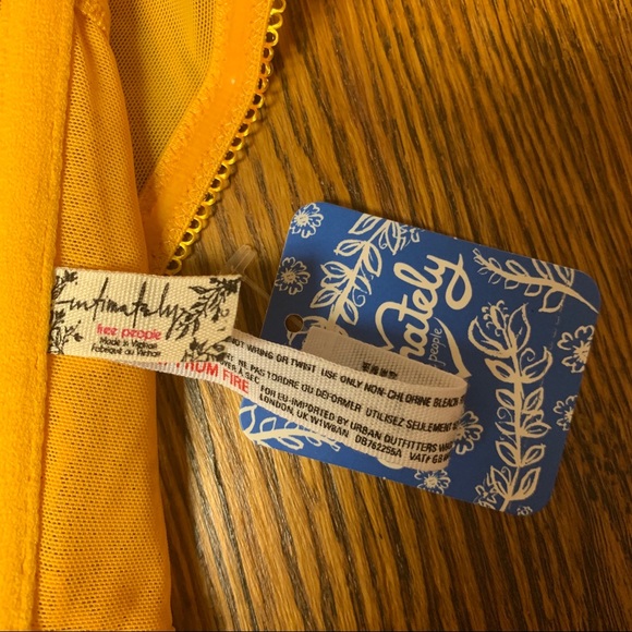 Intimately Free People Yellow Lace Bandeau NWT - Picture 5 of 6